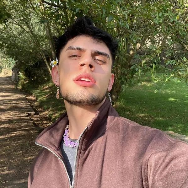 Aron_and_Derick from Colombia