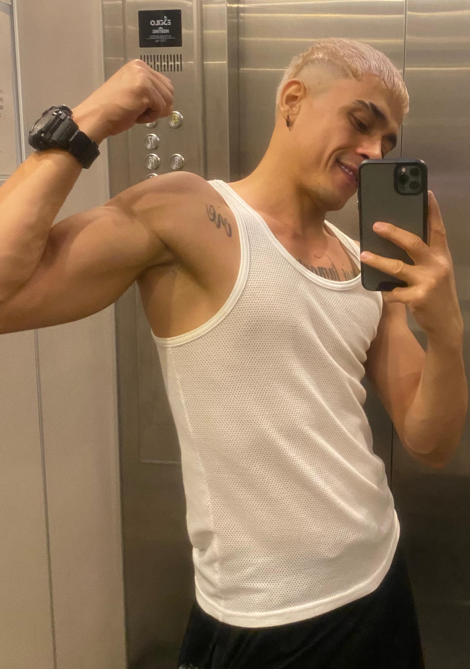 Brunocuttie9 from Colombia