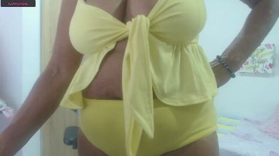 BustyXMilf from Colombia