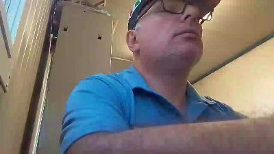 Cazzo_duro79 from Italy