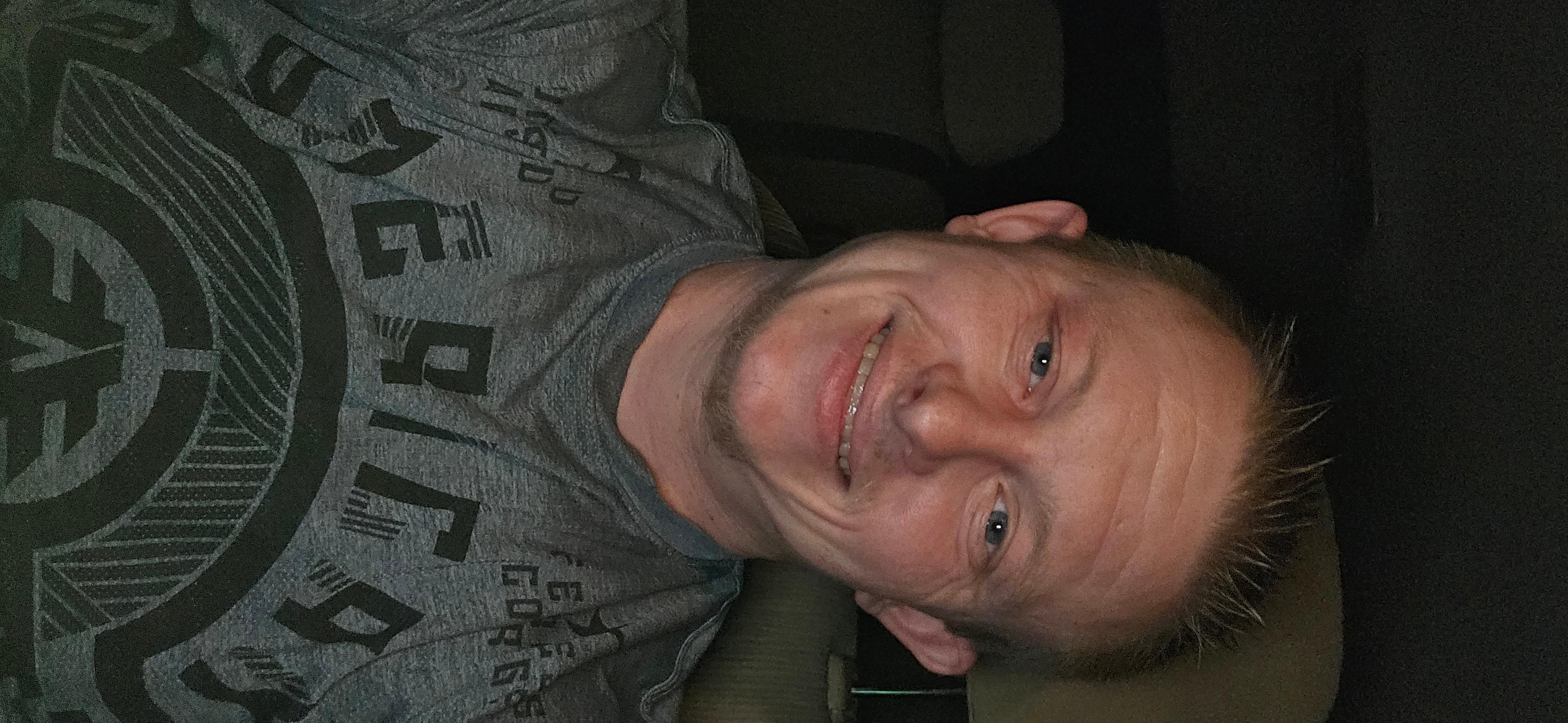 Cindaddy89 from United States