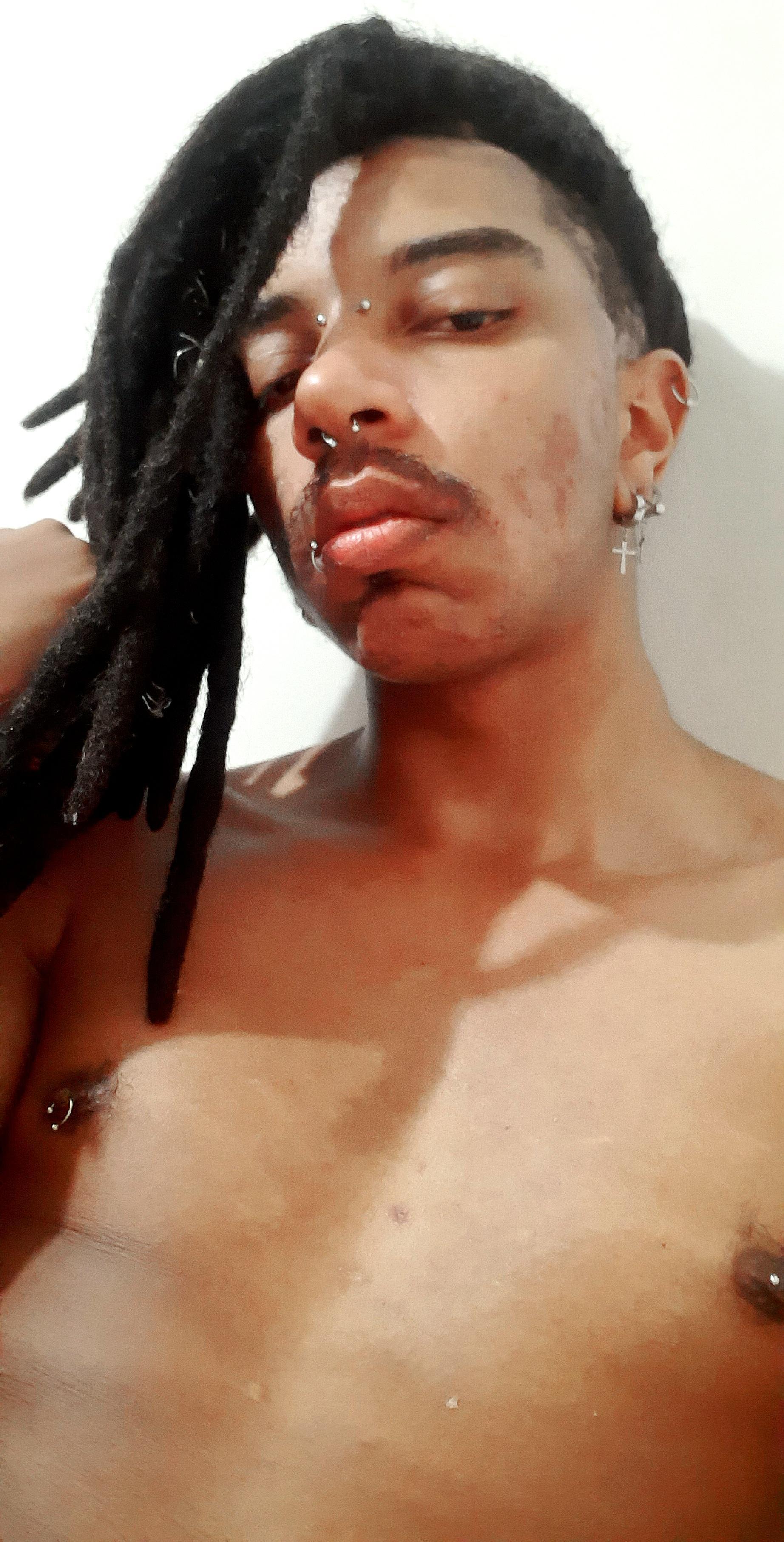 DarkUnicorn6669 from Brazil