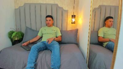 Dominic_Taylor_ from Colombia