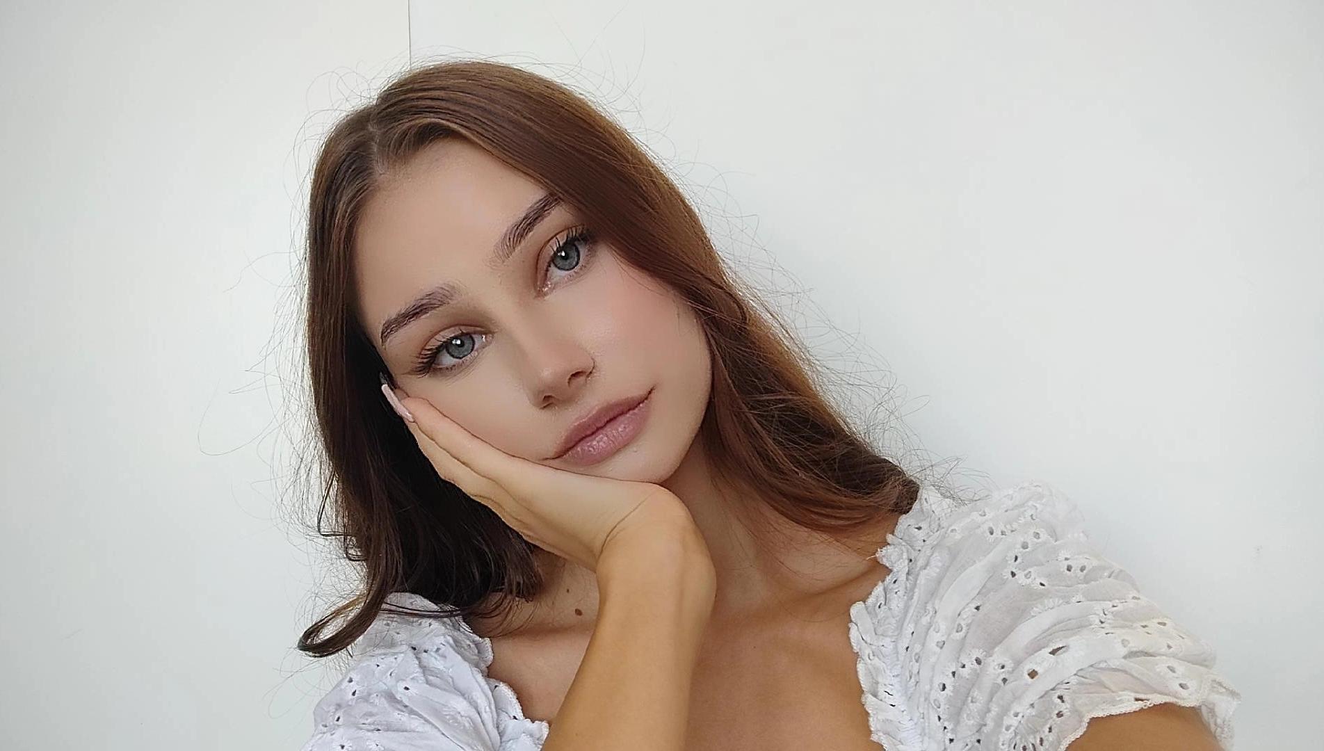 EmilyActive from Germany
