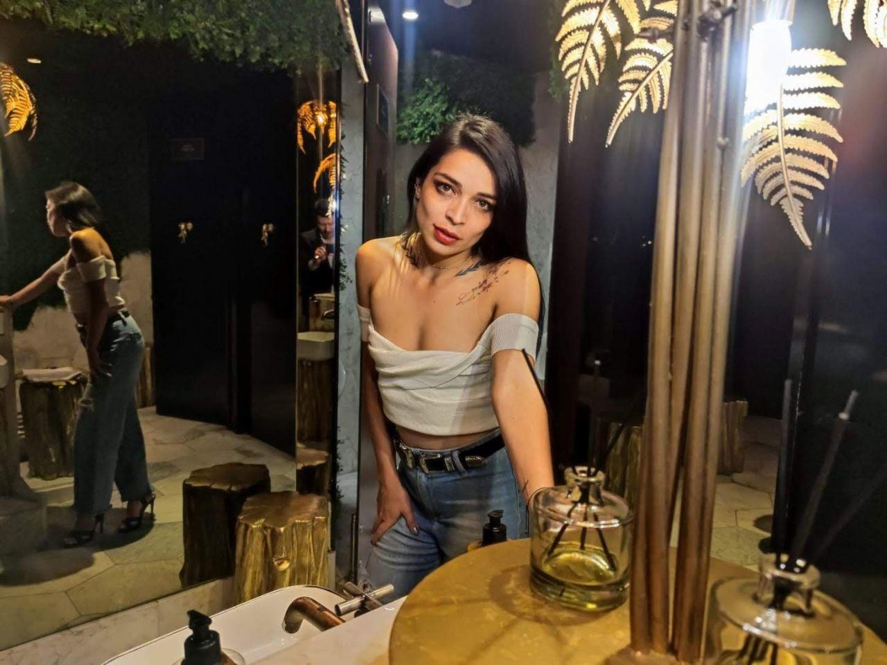 EmilyVega69 from Colombia