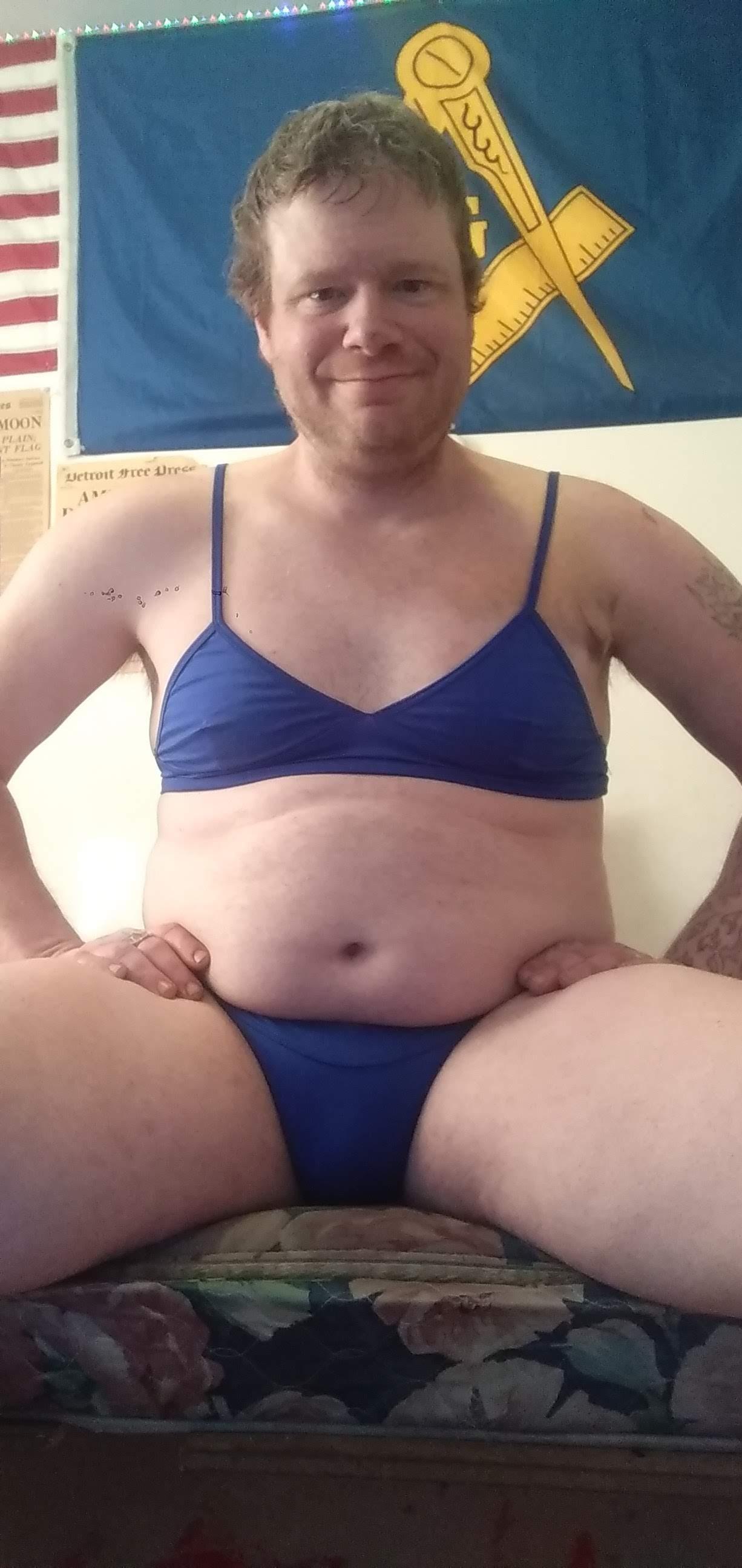 FrankyLancelot from Canada