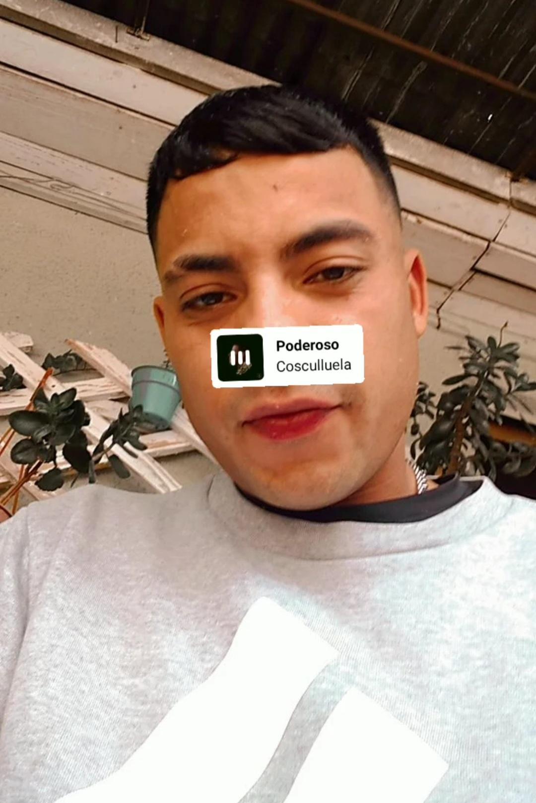 Handjobletal from Chile