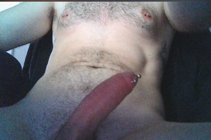 Hotnick9998 from Italy