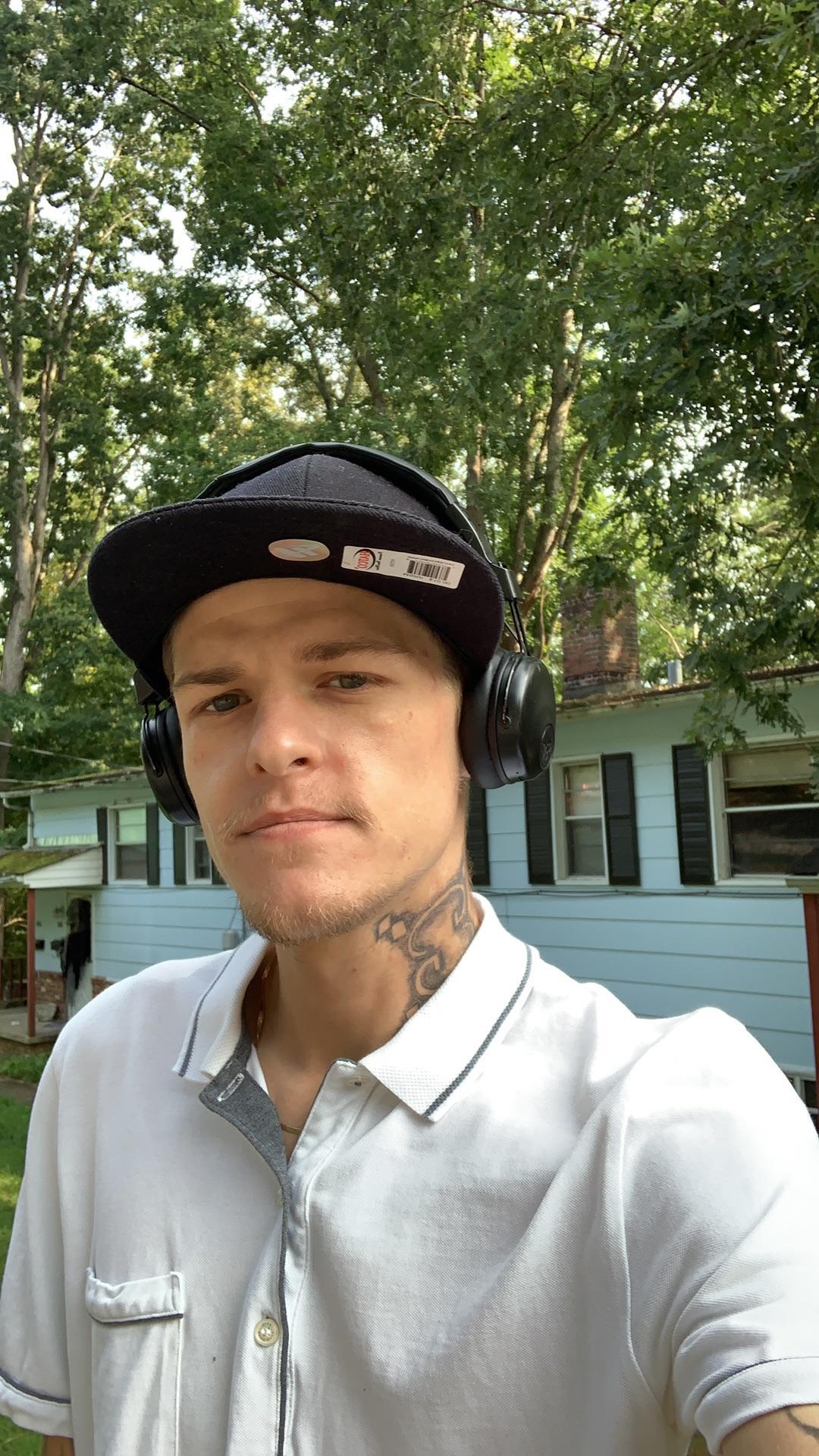 HungHerb1992 from United States
