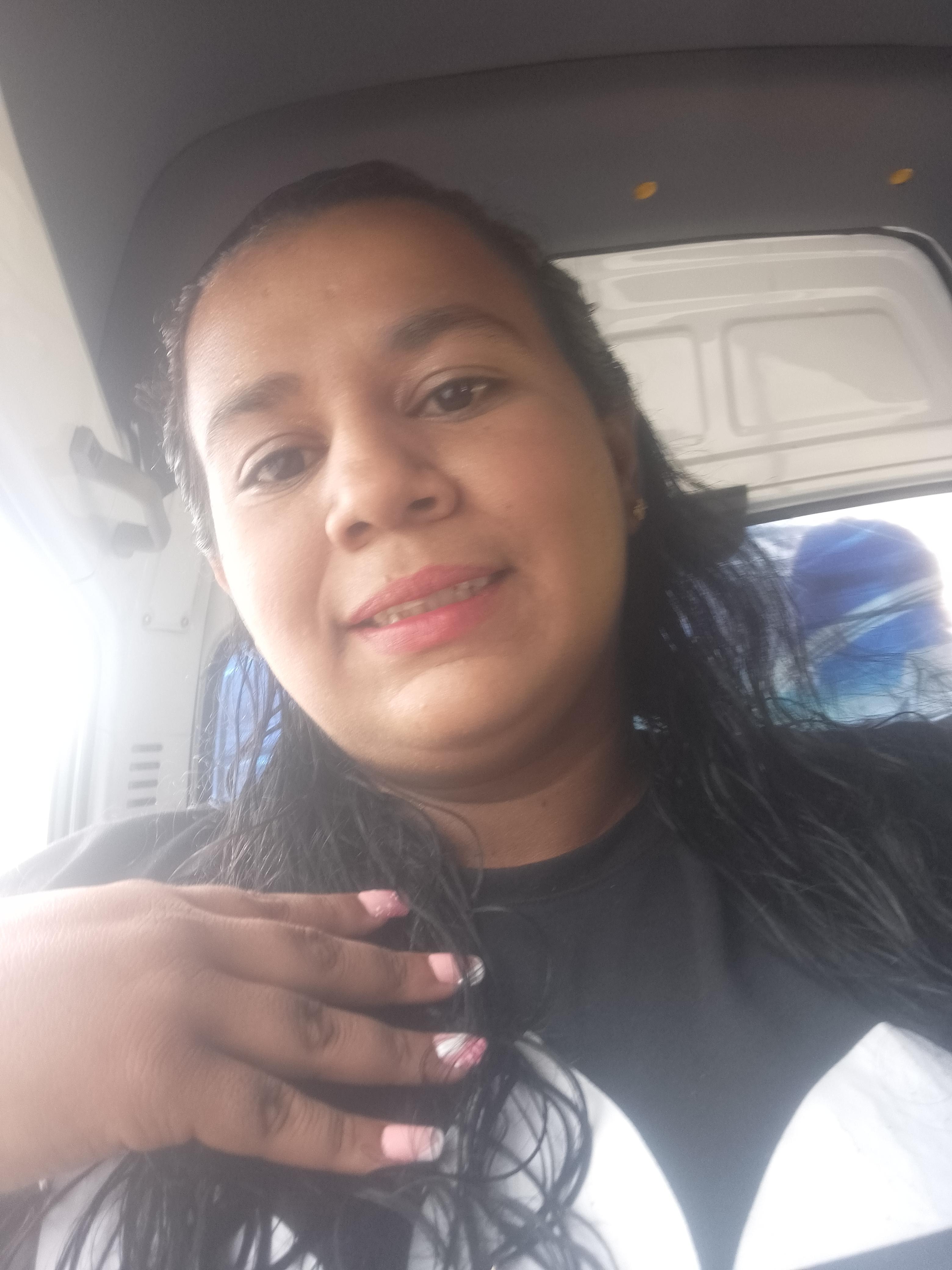Lamamadora18 from Colombia