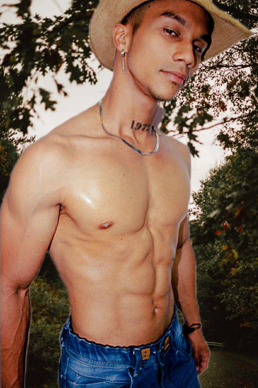 Leonard_Price from Colombia