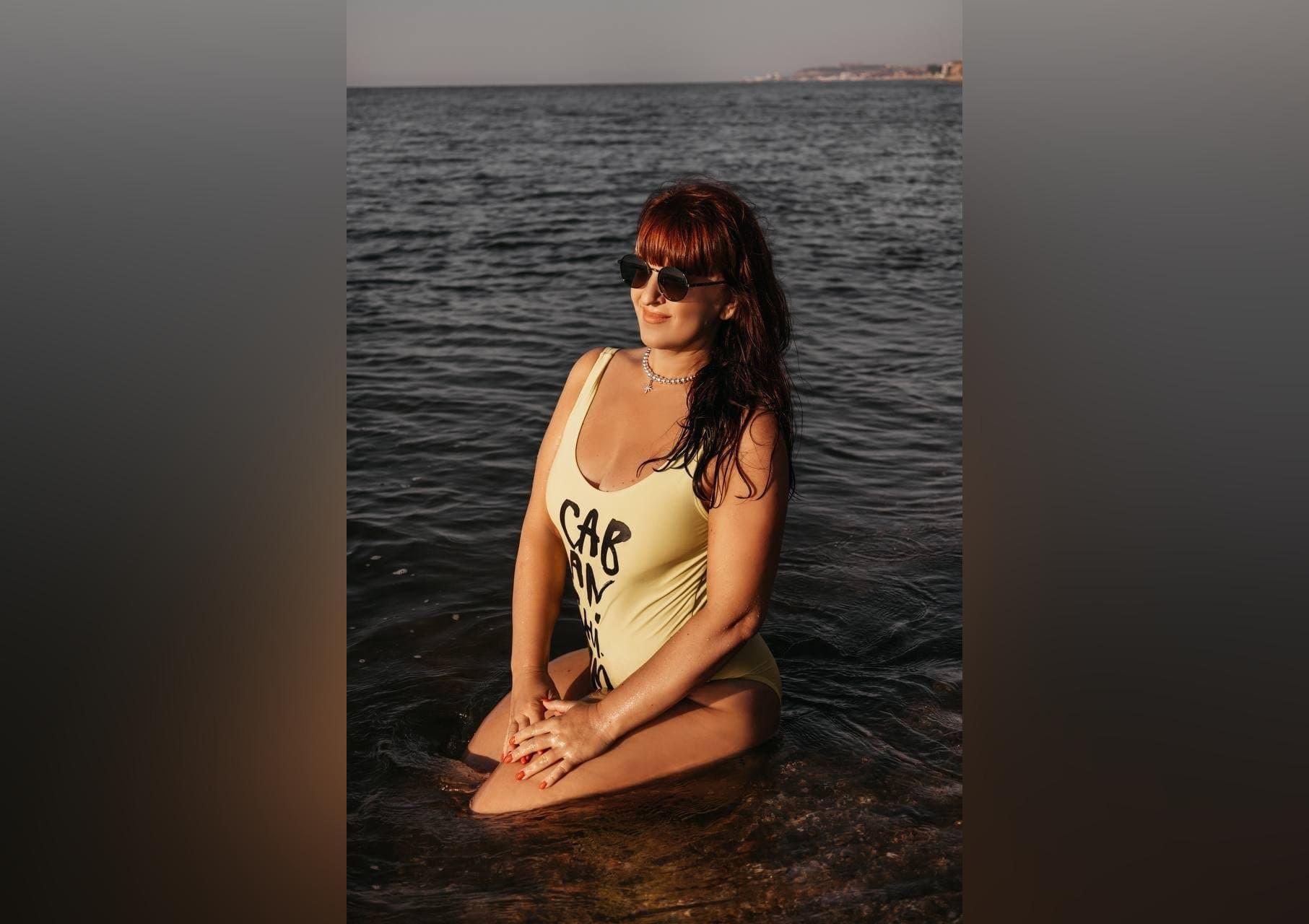 LillianSunnyX from France