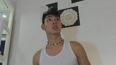 LoganTwink18 Profile Image