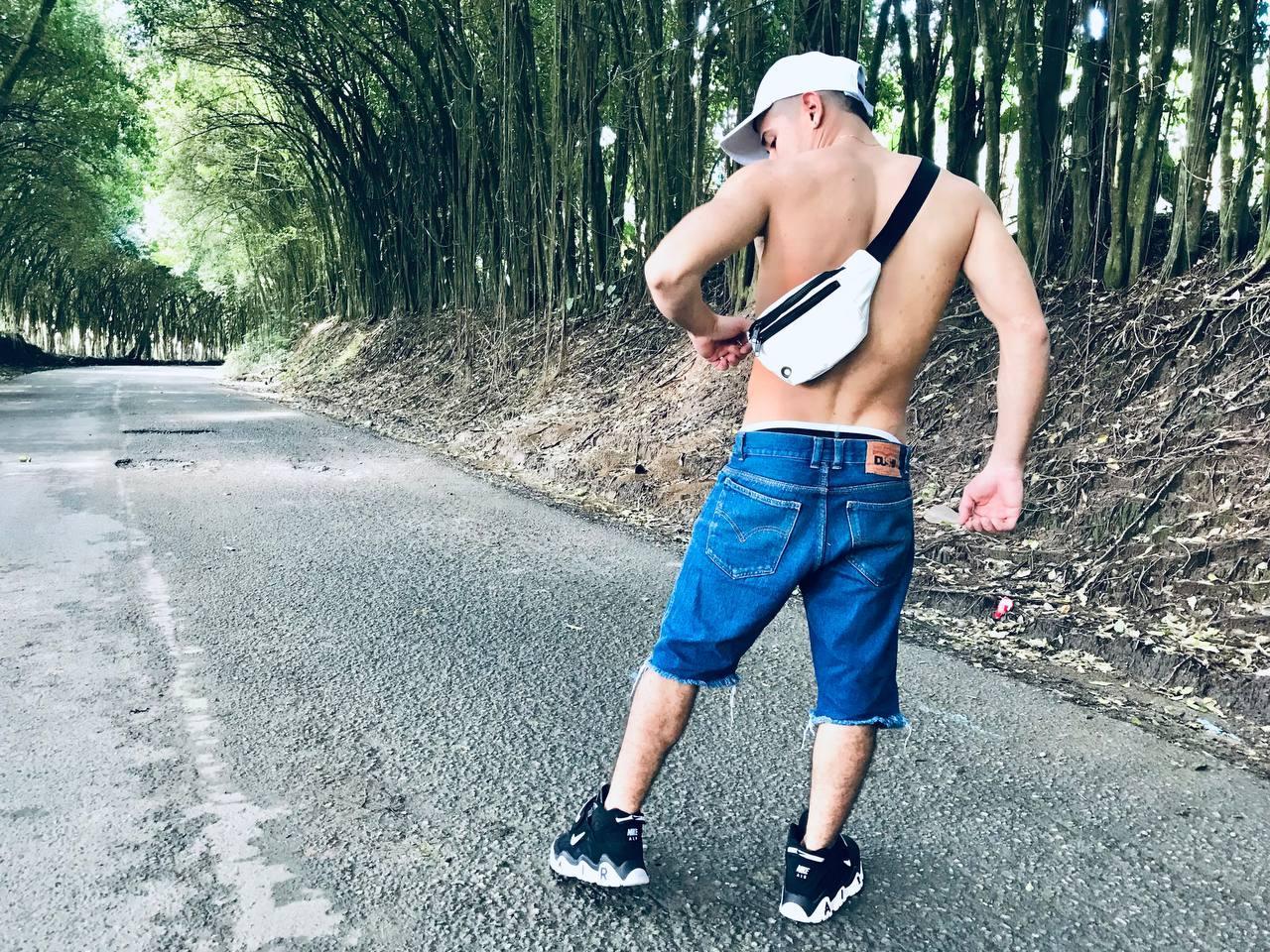 Markboyl from Colombia