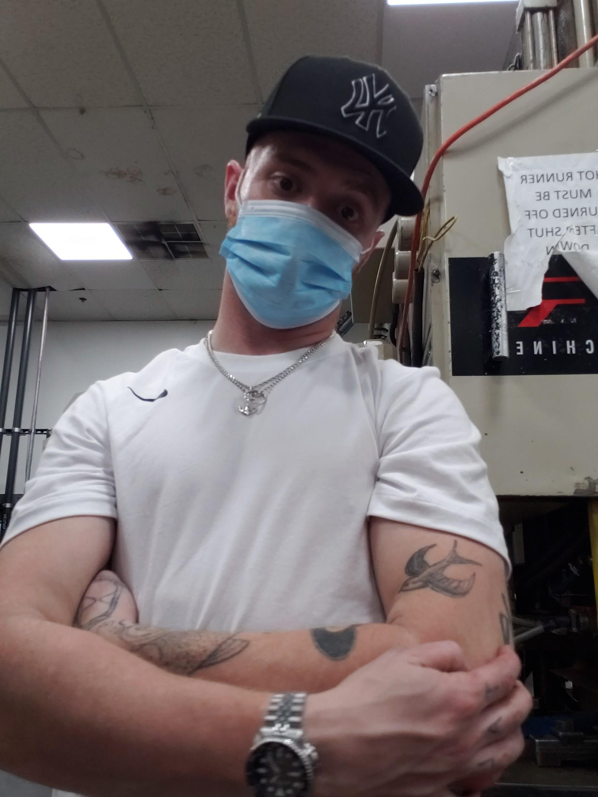Mikeylikesit777 from United States