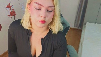 NikaDreem from Latvia