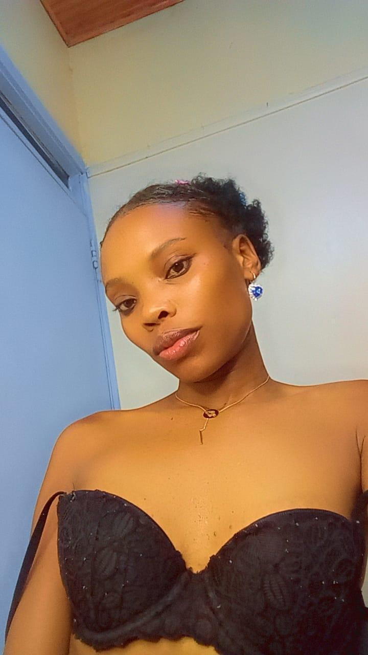 Prettybeti from Kenya