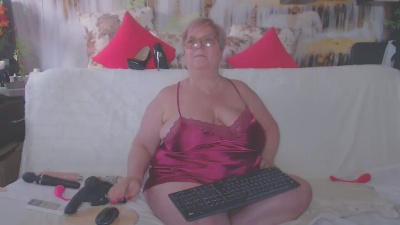 QueenPammy from United Kingdom