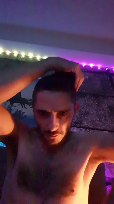 RogerJolly23 from Italy