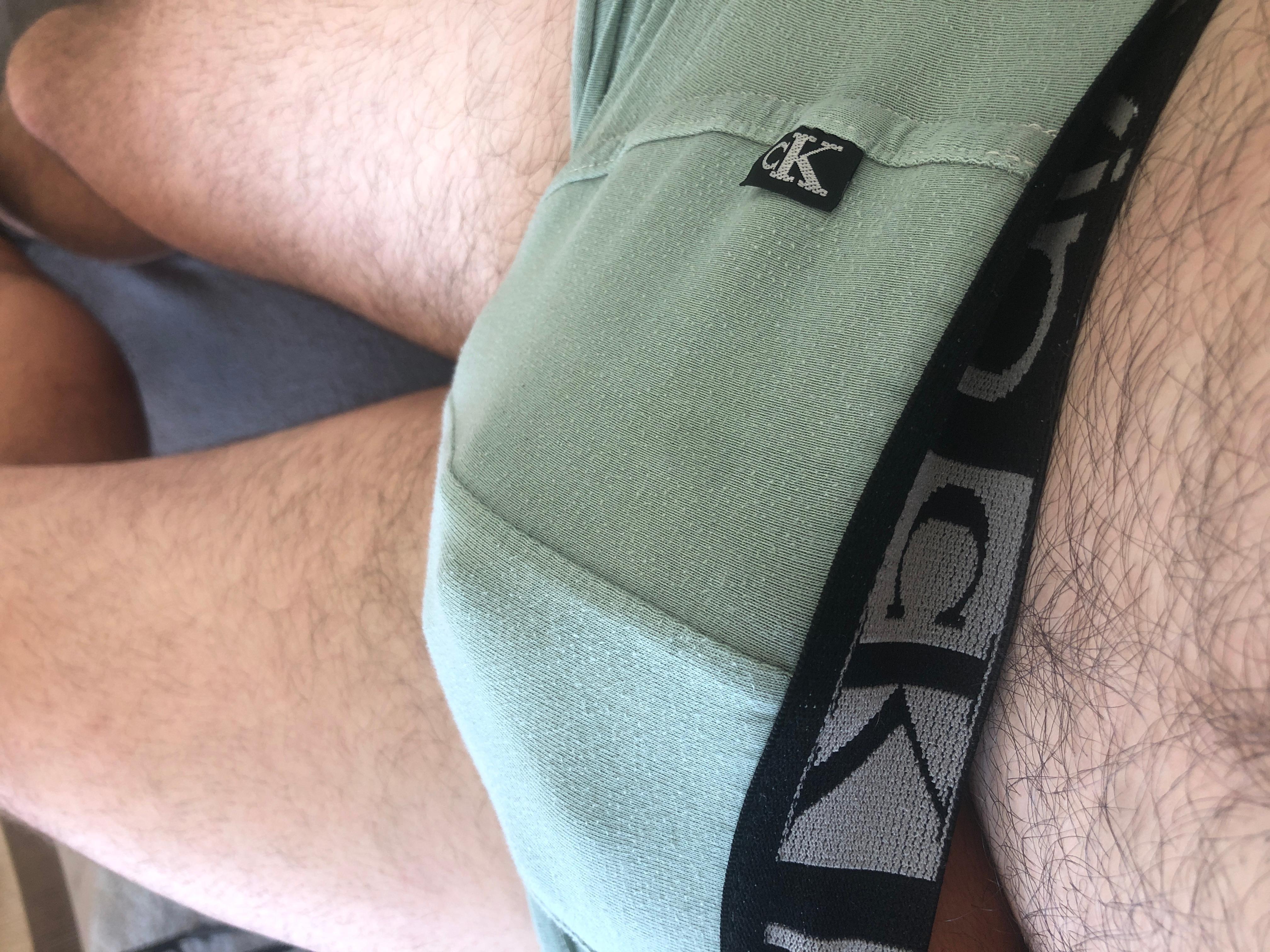 Slaafje27 from Belgium