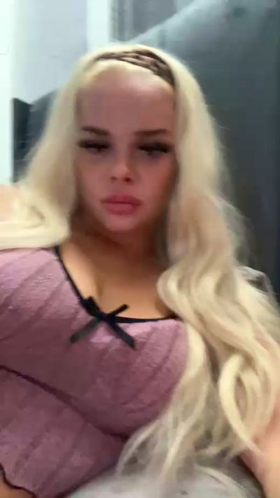 Squirter25xo from United Kingdom