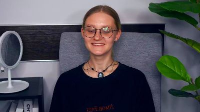 StacyAmauty from France