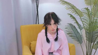SuzieDesmaris from France