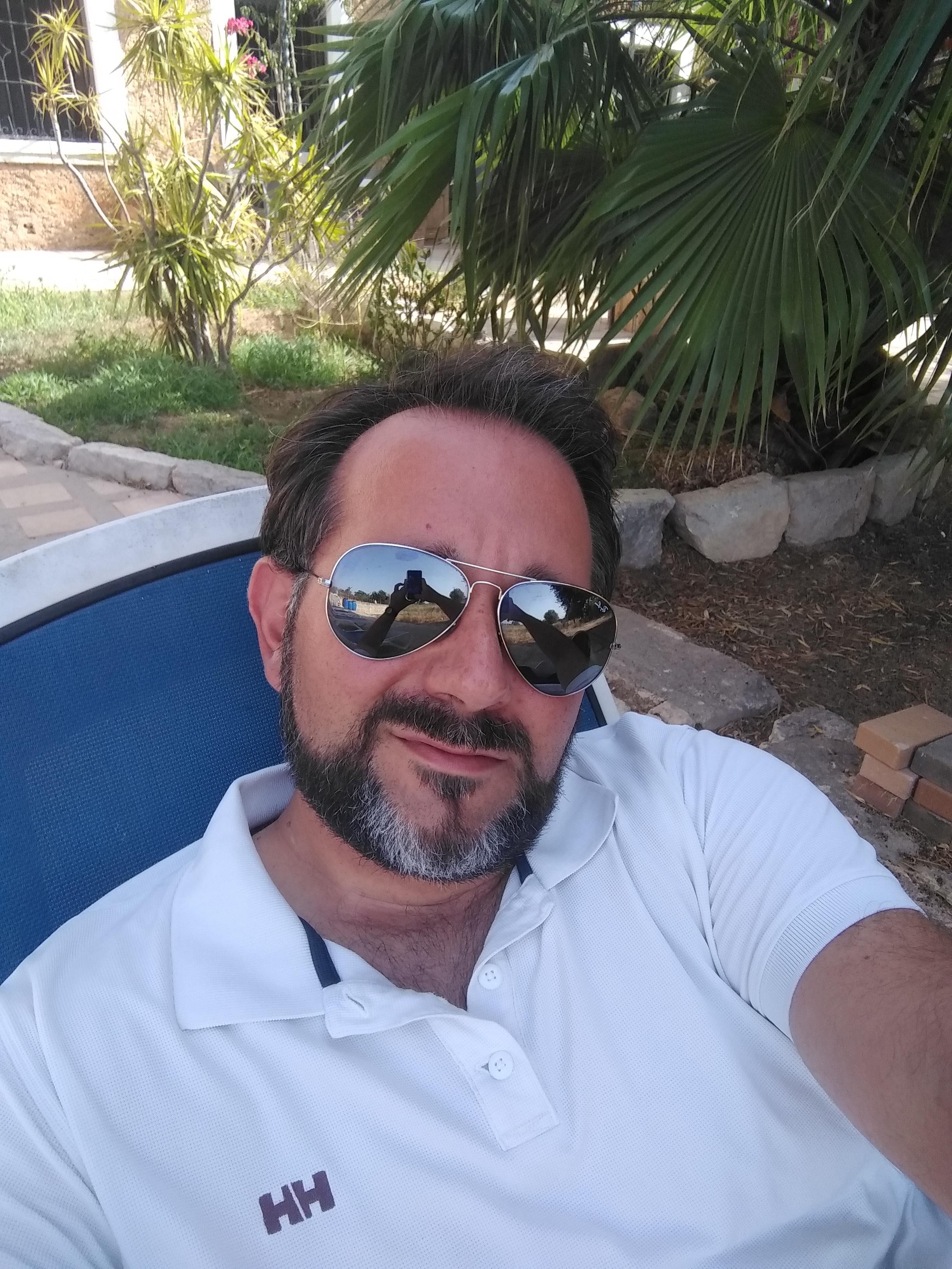 TSLover984 from Italy