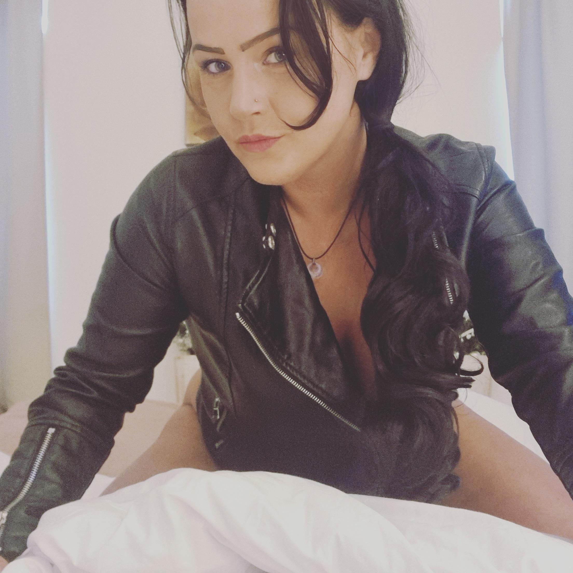 XXSquirtySamXX from Netherlands