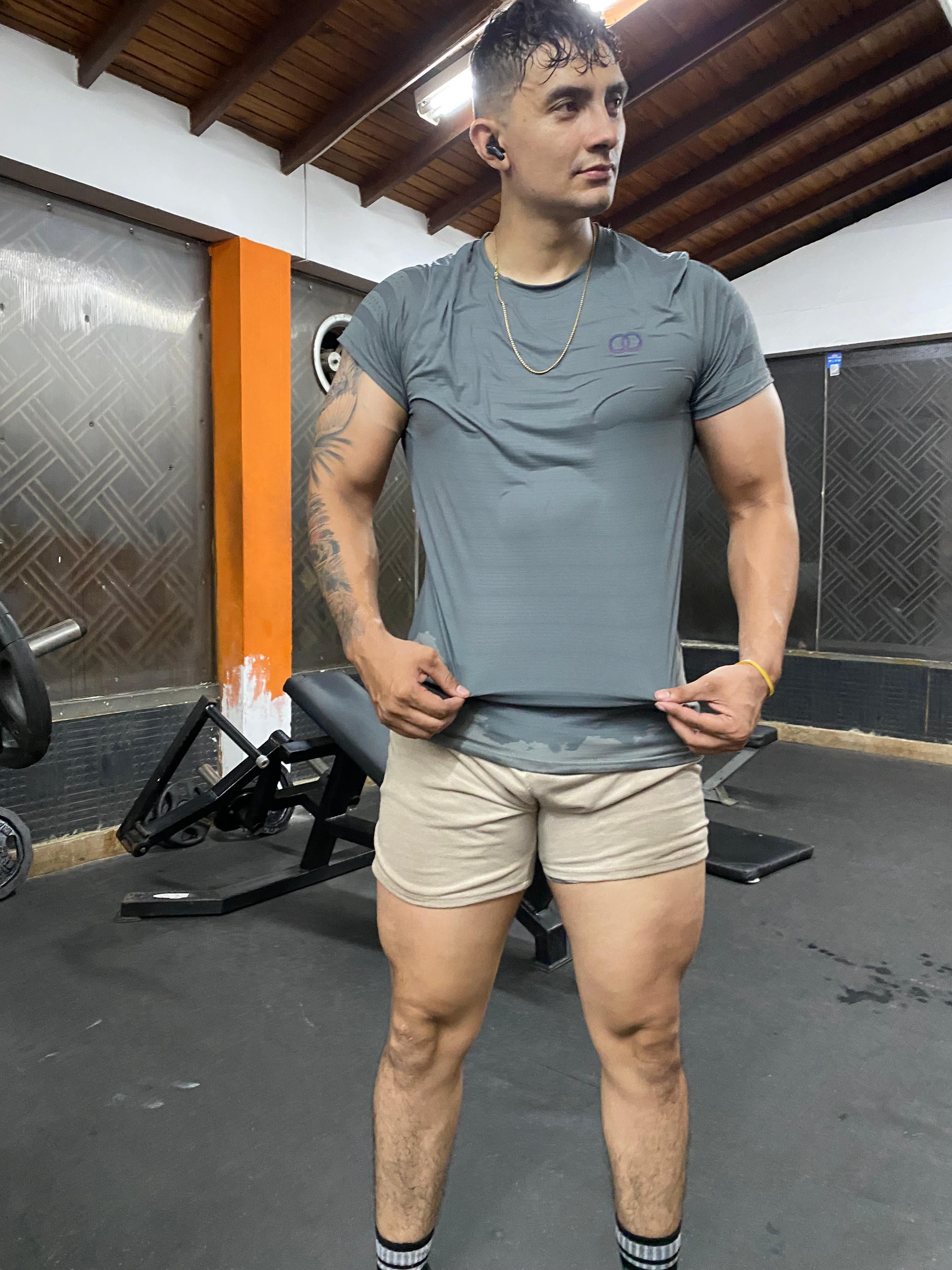 Zane_Harris from Colombia