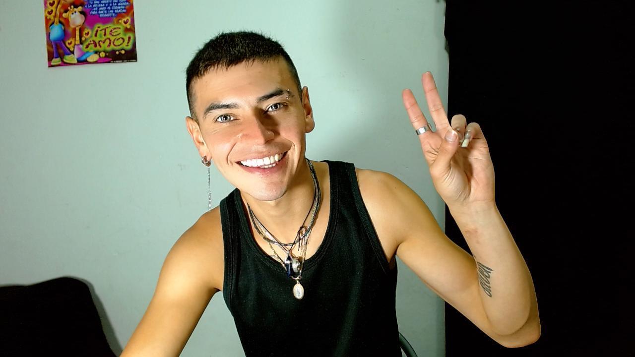 _snoppy_ from Colombia