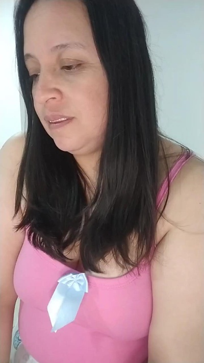 alejita_26_sexy from Colombia