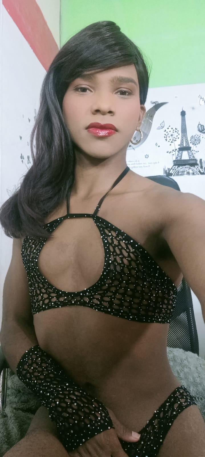 angelicabragann from Colombia
