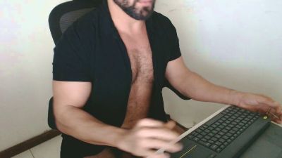 beard_man_sexy from Brazil