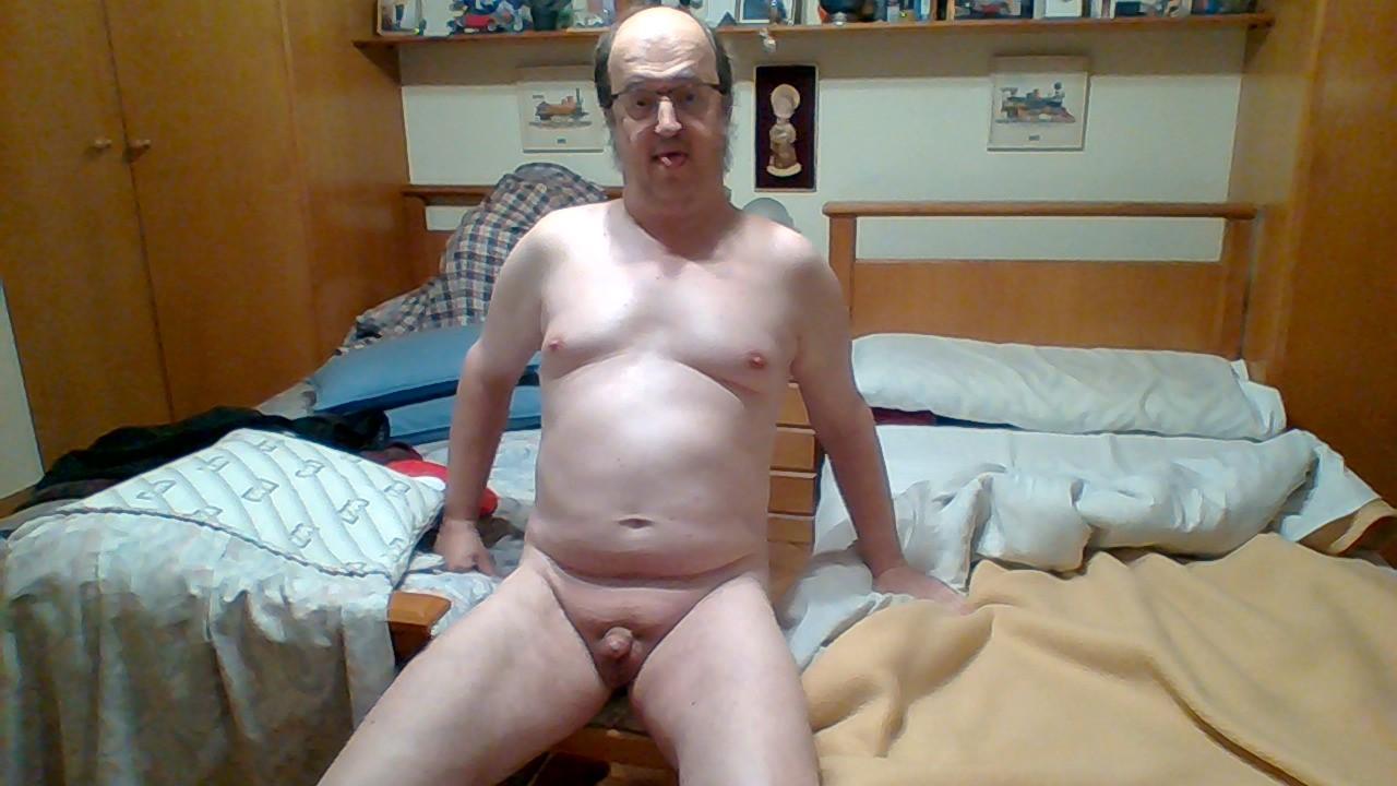 chubby376 from Spain