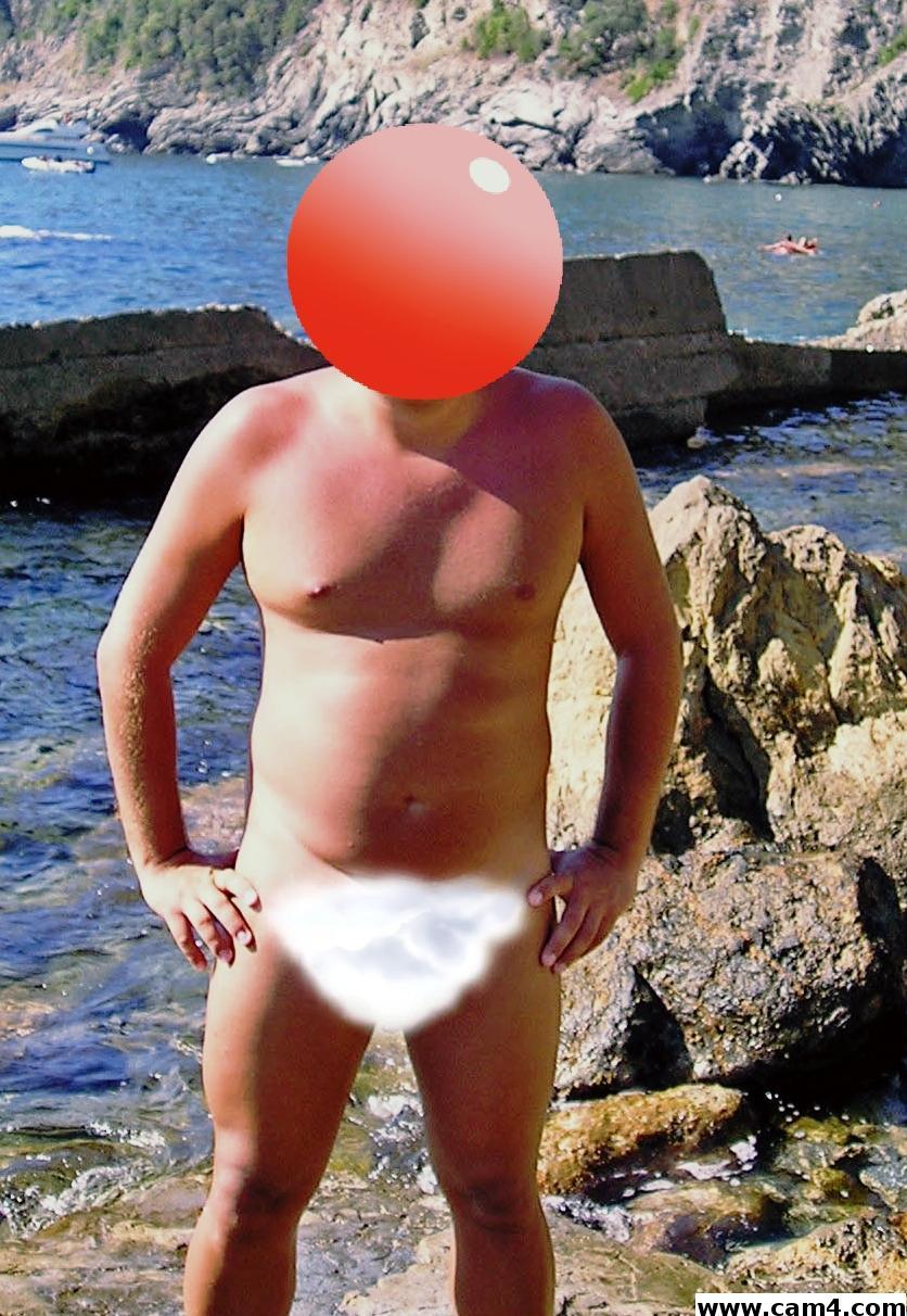 danielenud from Italy