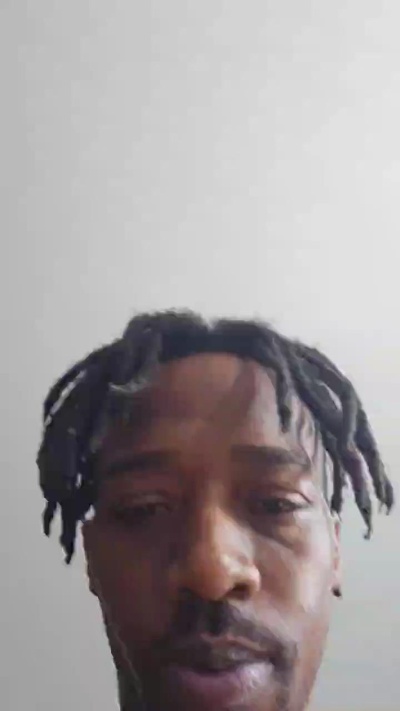 darklove21 from United States