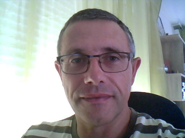 didier0305 from France