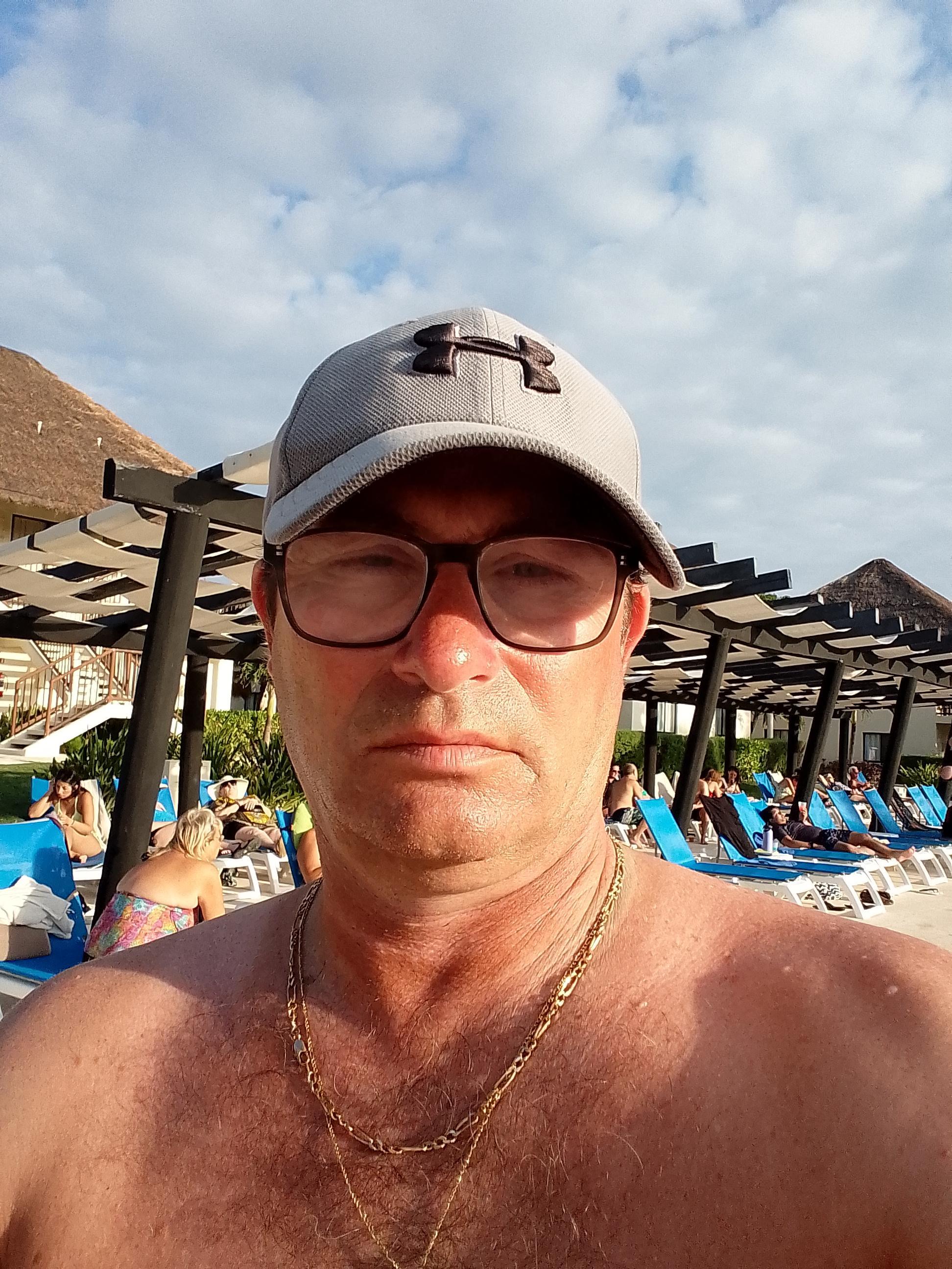 georgio47 from France