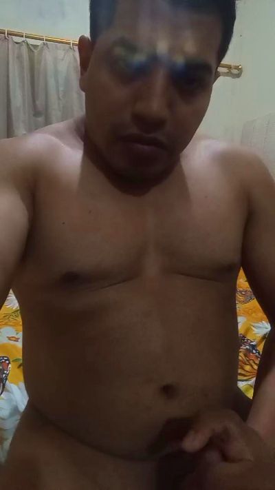 javierflores1 from Ecuador