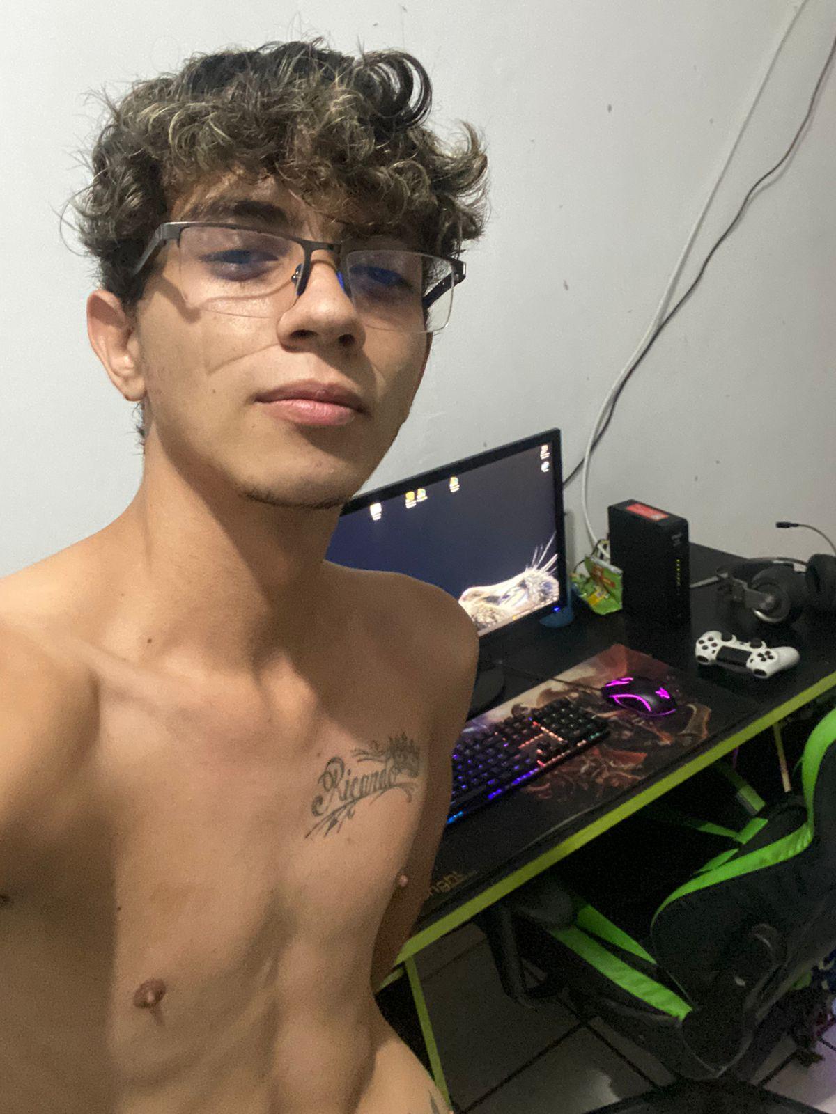 kingsmanssz from Brazil