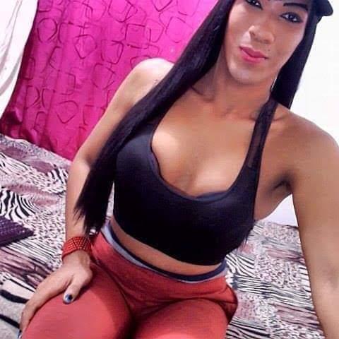 kitienaughtyhot from United States