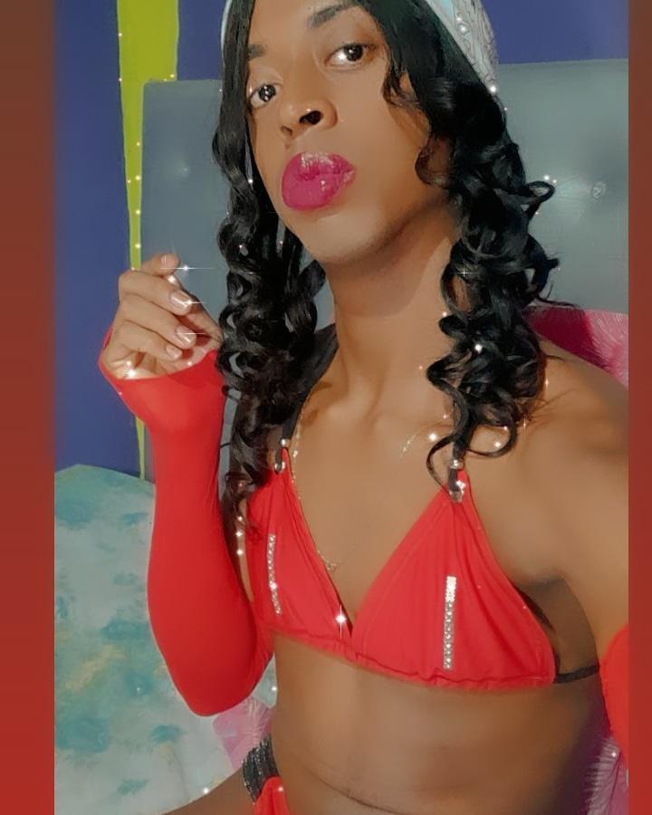 laurenhorny from Colombia