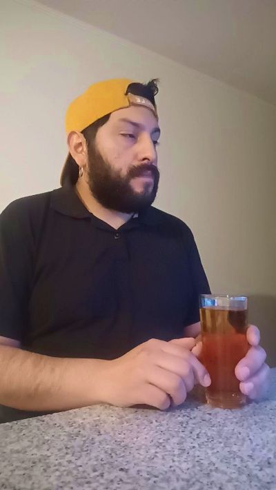 leomarquez1994 from Chile