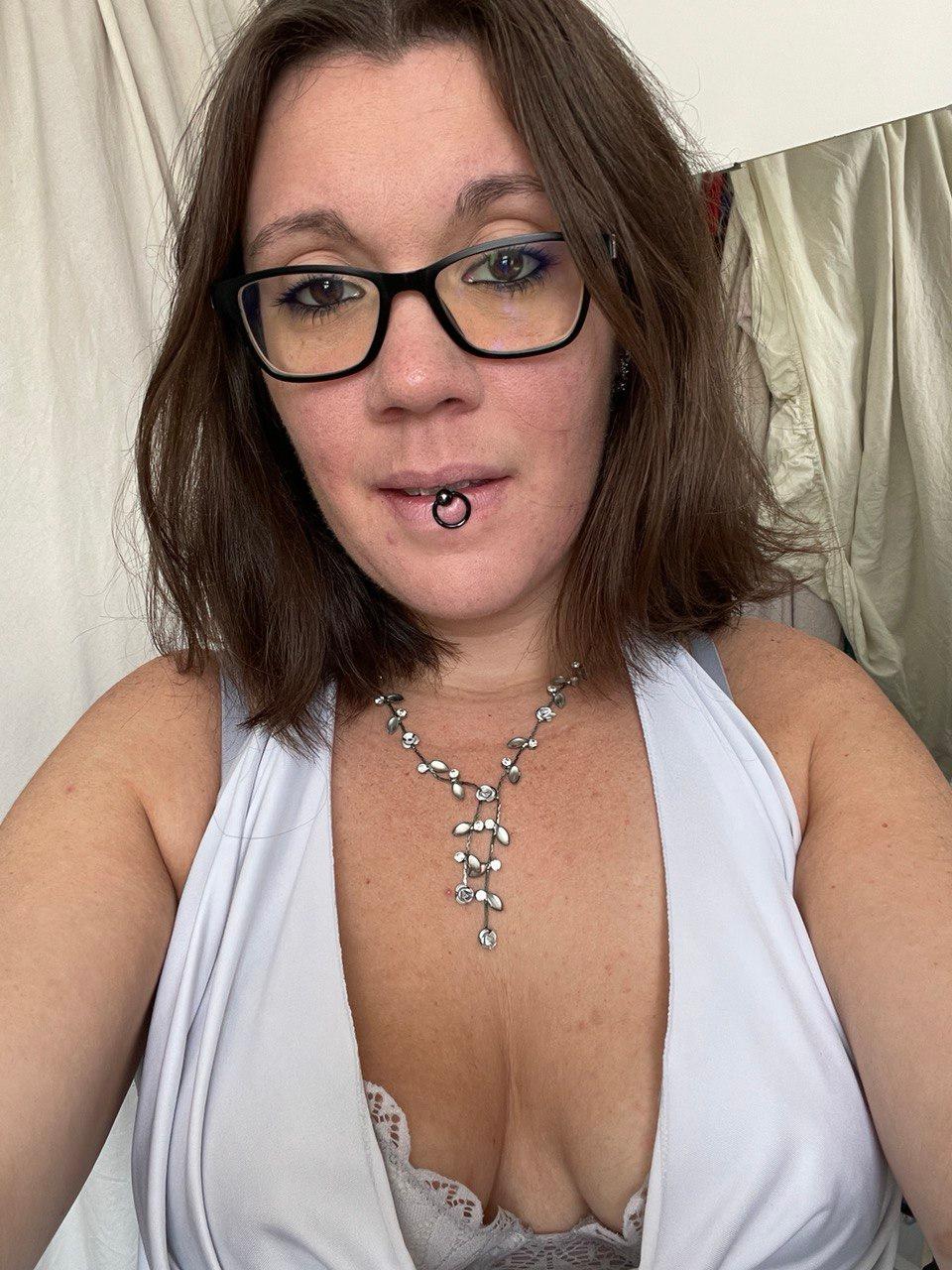 lili_hot_tds from France