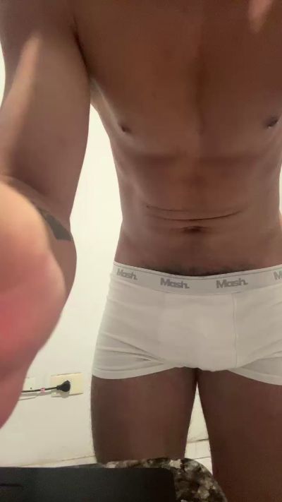 mlkhot5 from Brazil