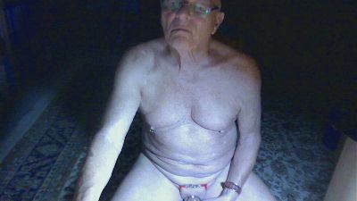 nudistgayoldie from Germany