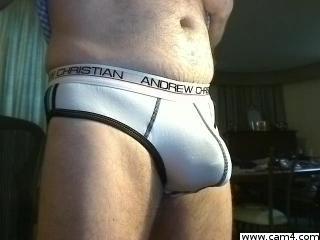 robbie3 from United Kingdom