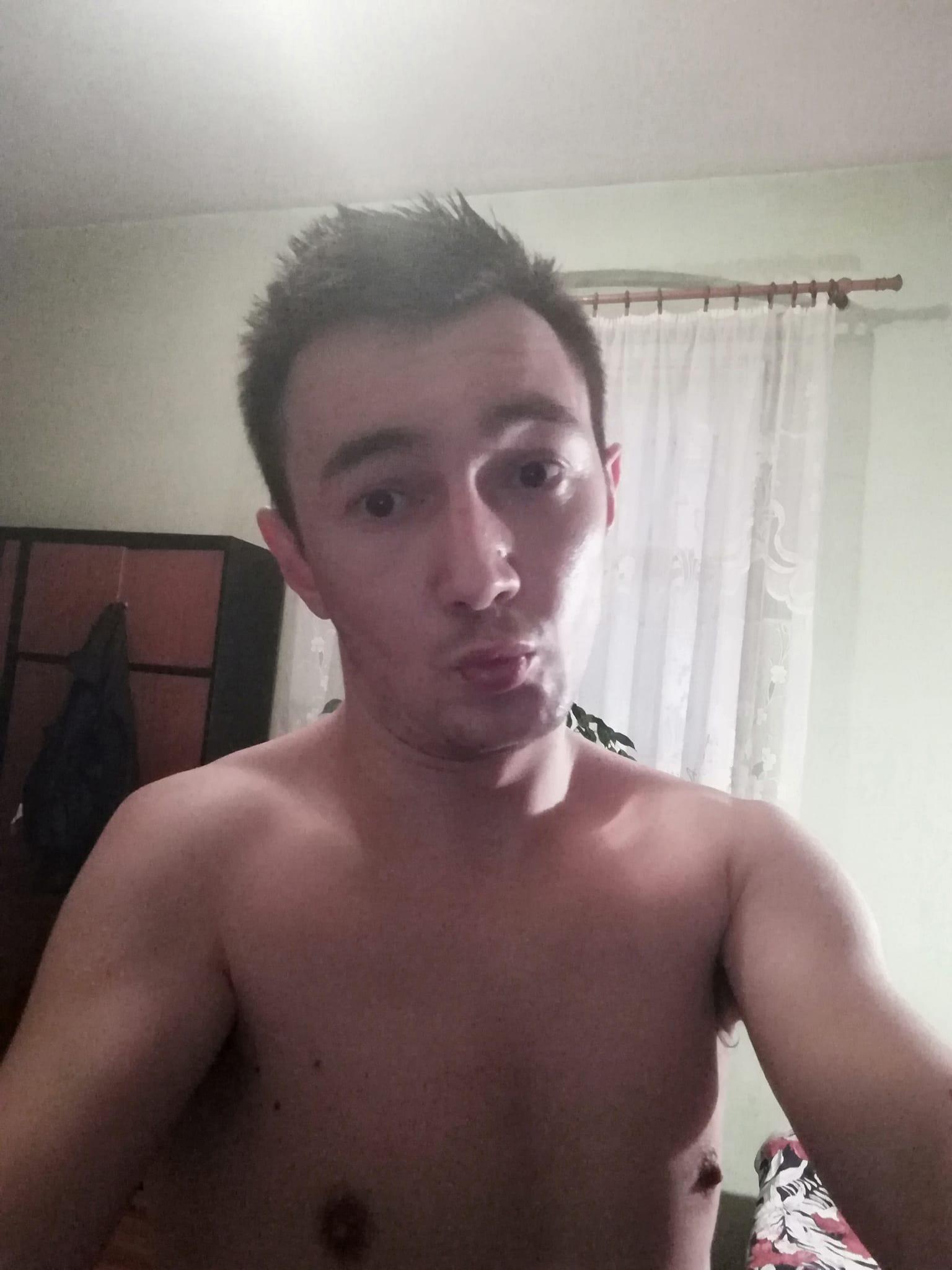 robert9995 from United Kingdom