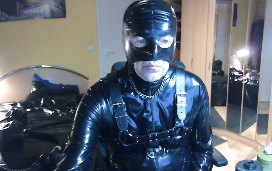 rubber47ms from Germany